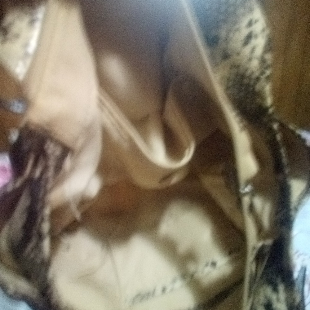 Purse - Picture 3 of 4